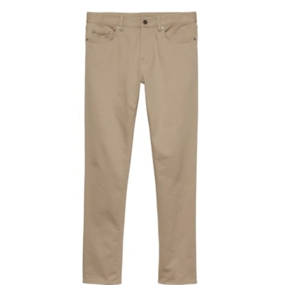 NWT. Traveler pant.
